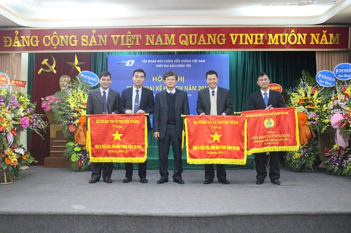 VNPT địa bàn Hưng Yên tổ chức Hội nghị triển khai kế hoạch năm 2018