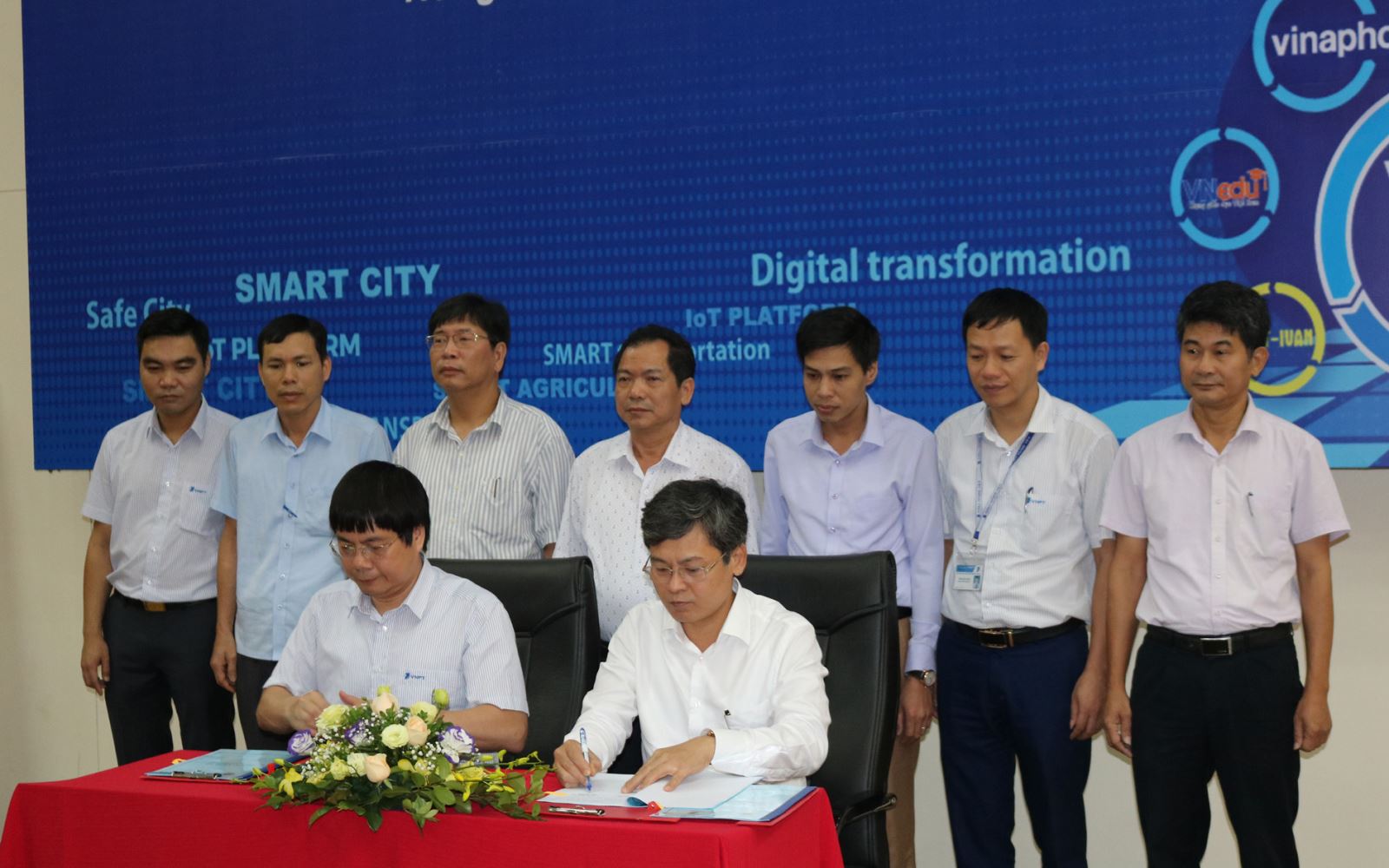 Sơ kết 2 năm triển khai Thỏa thuận hợp tác giữa VNPT và UBND tỉnh Hưng Yên